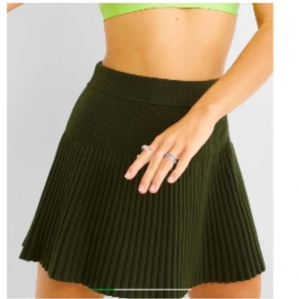 NWT Aerie Olive Green Take Charge Wool Blend Ribbed Skirt Size Large
